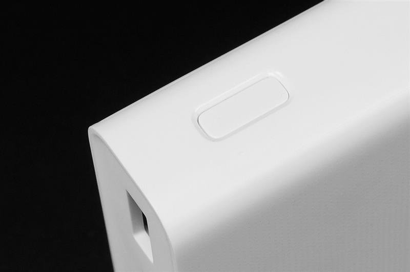Кнопка Xiaomi Mi Power Bank 2C 20000 mAh Кнопка Xiaomi Mi Power Bank 2C 20000 mAh